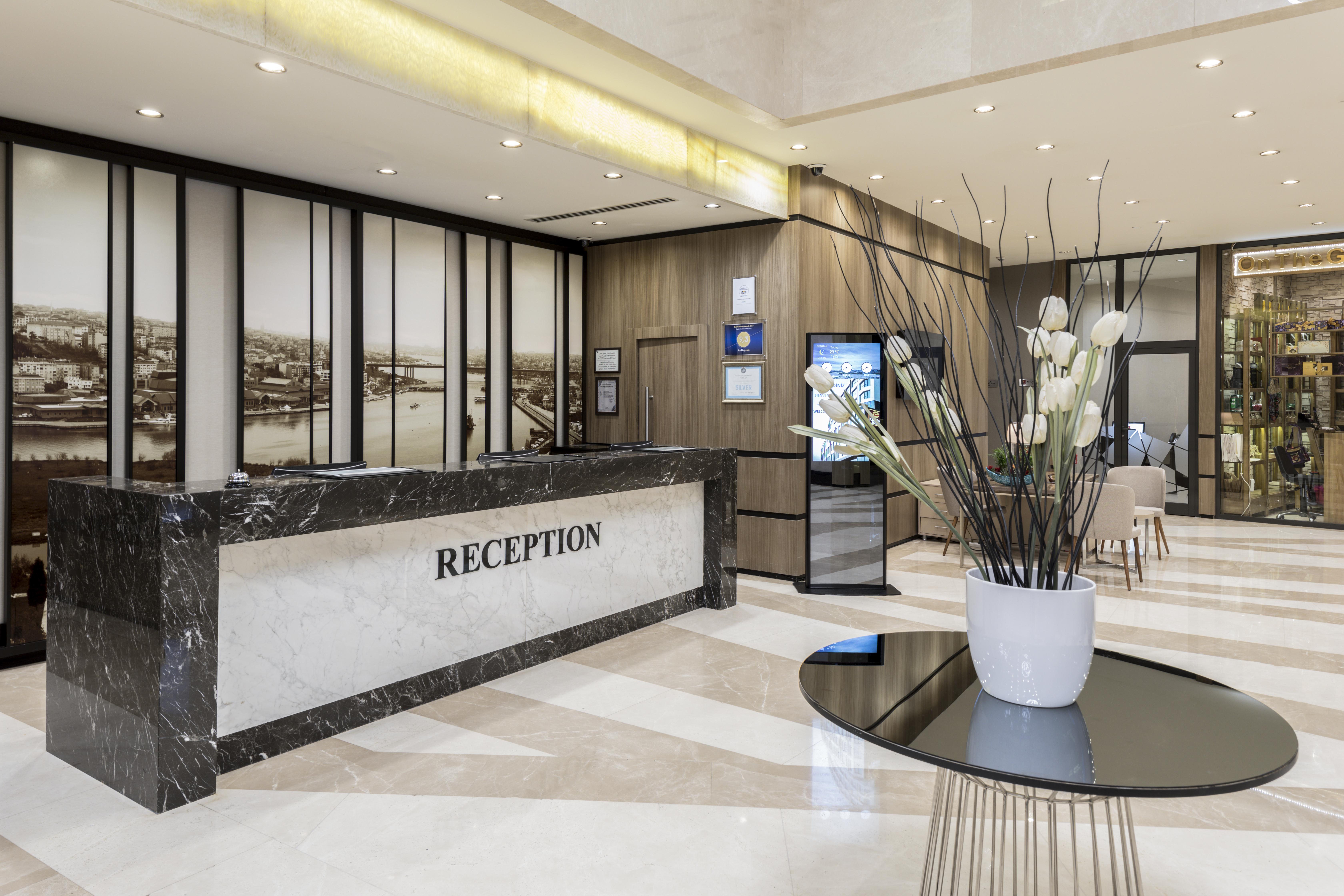 Clarion Hotel Golden Horn Estambul Exterior foto Reception