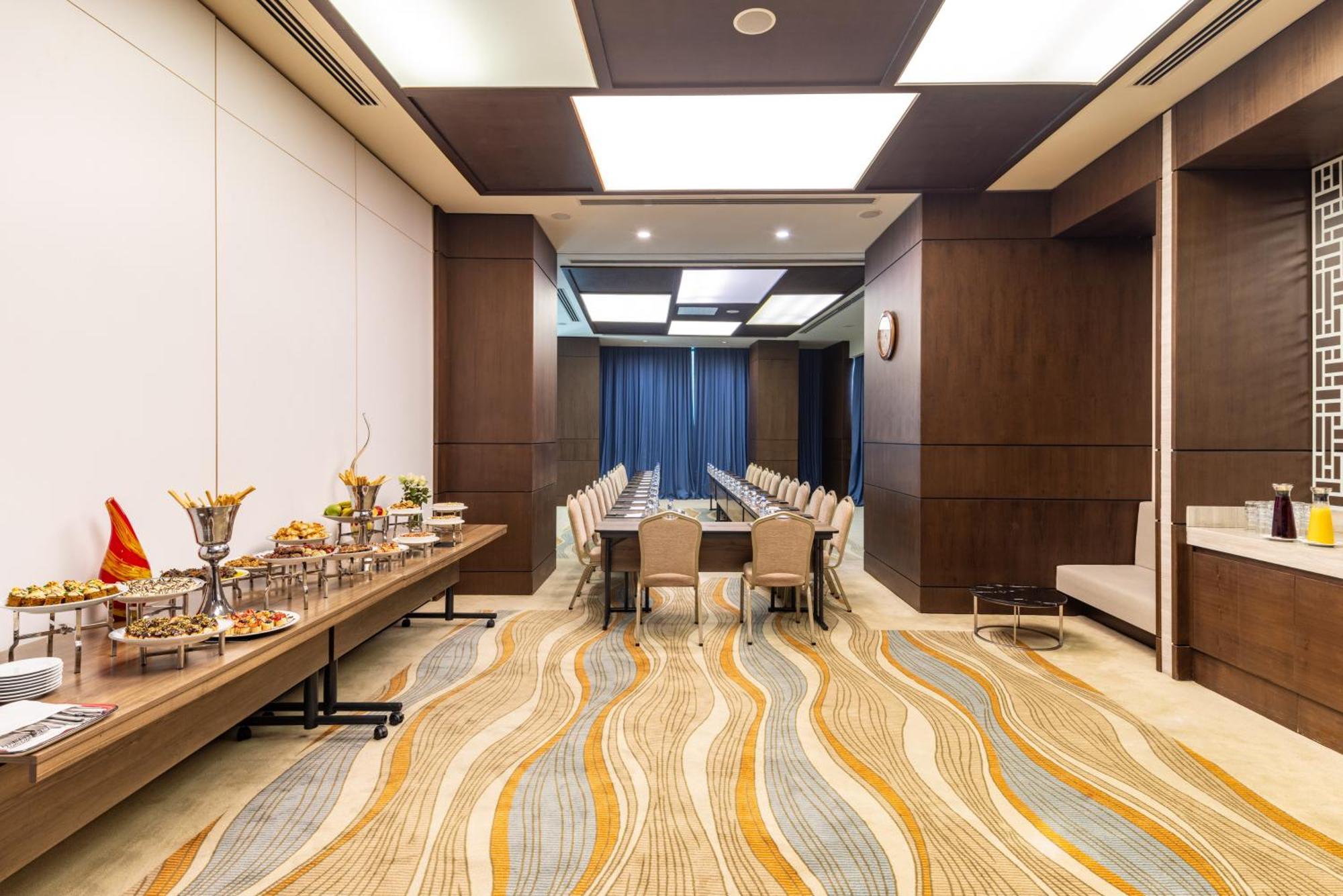 Clarion Hotel Golden Horn Estambul Exterior foto Meeting room