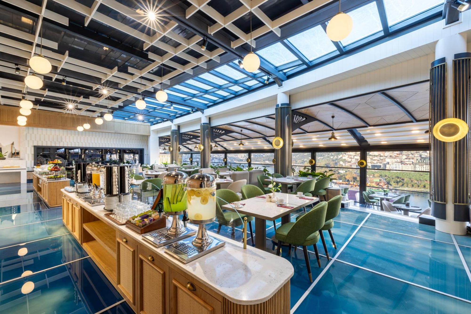 Clarion Hotel Golden Horn Estambul Exterior foto The restaurant