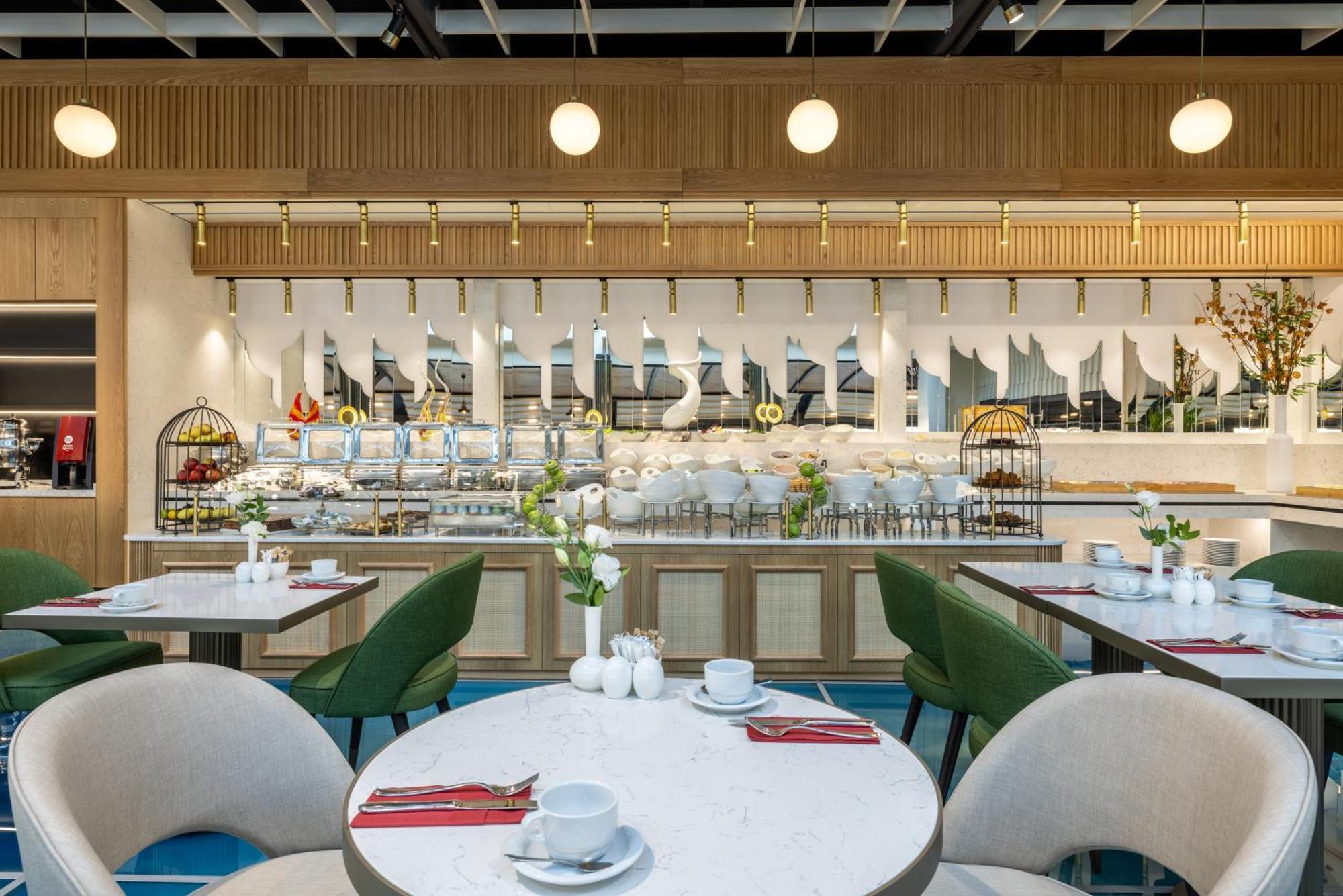 Clarion Hotel Golden Horn Estambul Exterior foto The restaurant